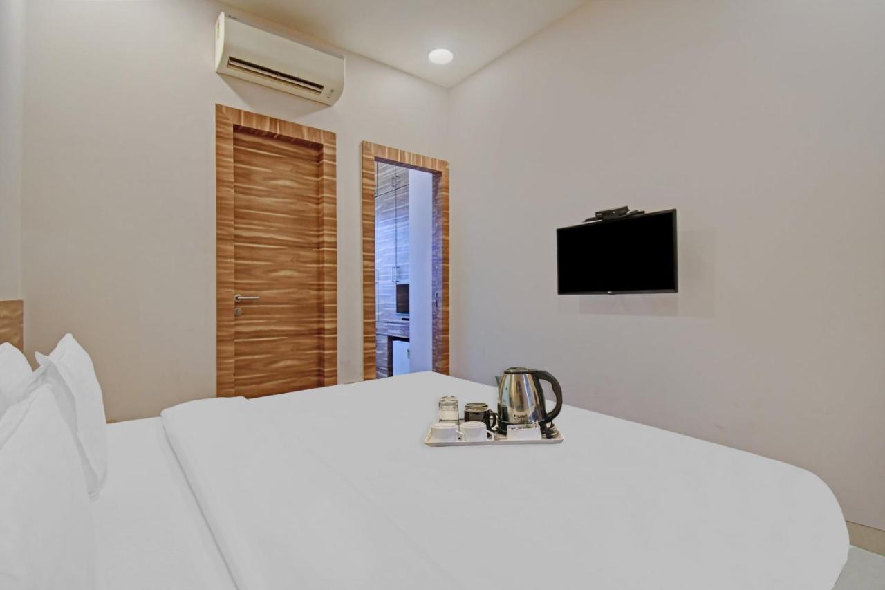 Super Townhouse Hotel All In One Near City Centre Salt Lake Salt Lake City Eksteriør billede
