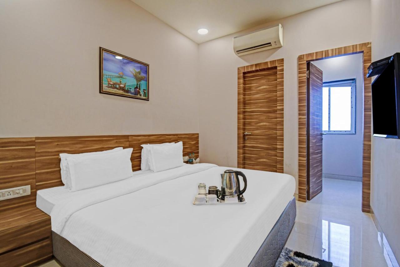 Super Townhouse Hotel All In One Near City Centre Salt Lake Salt Lake City Eksteriør billede